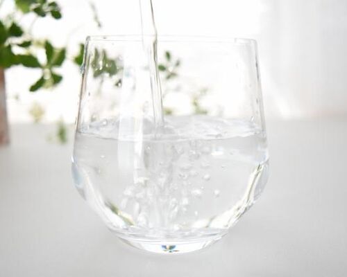 e98b5a077893ac1c3ad3e57fd493df82_s